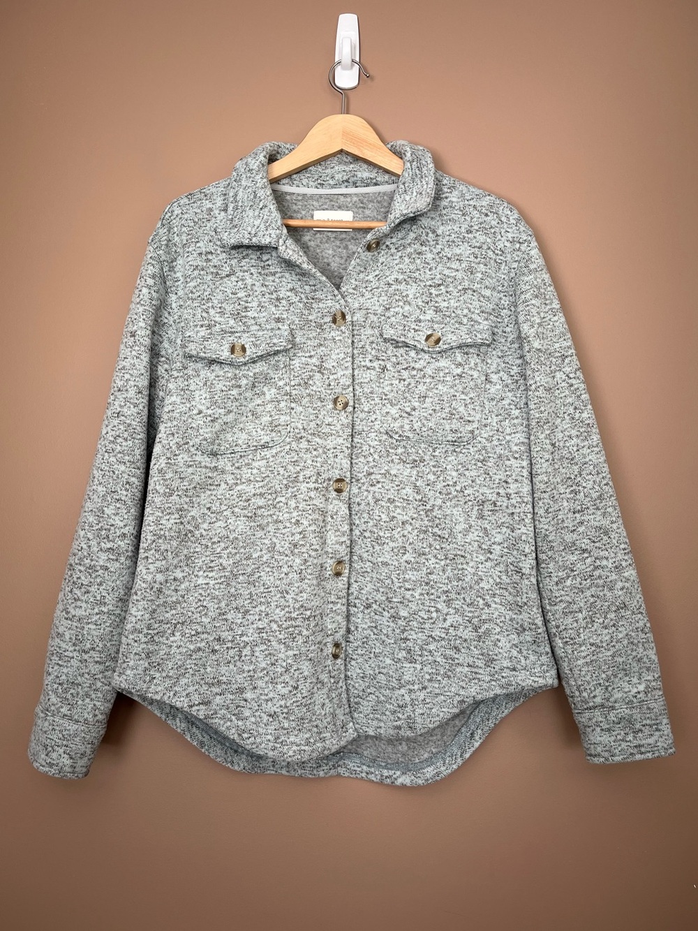 {Mia & Tess} Fleece Lined Button Front Shacket - Womens Small